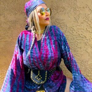 GURU SCROLL SILK KIMONO SET